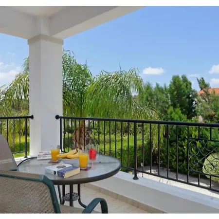 Matheus, Walking Distance To Coralia Beach * Nicosia